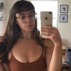 Meet your Posher, Hannah